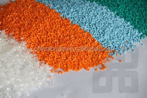 Толщина 0,04 - 0,20 мм. Электроизоляционная бумага. Водонепроницаемая. Сопротивление изоляции при погружении в воду на 24 часа 3,62 x 10 в 13 степени Ом